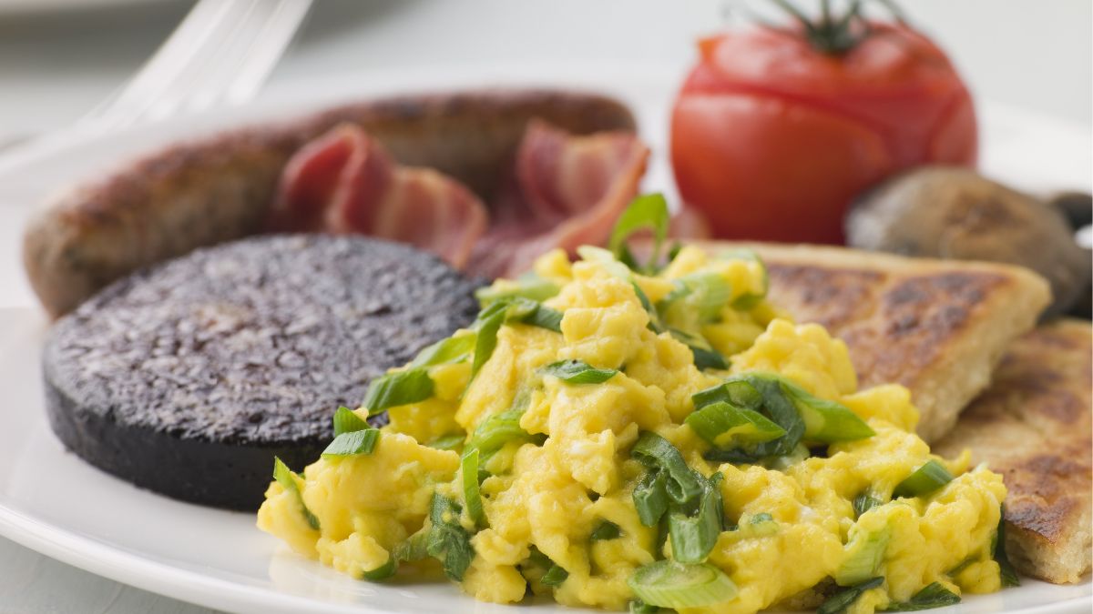 Bacon and Eggs with Irish Soda Bread