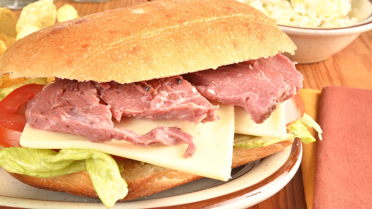 Best Cheese for Roast Beef Sandwich