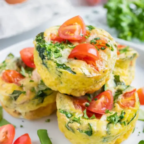 Breakfast Egg Muffins Spinach 5 cropped 600x800 1