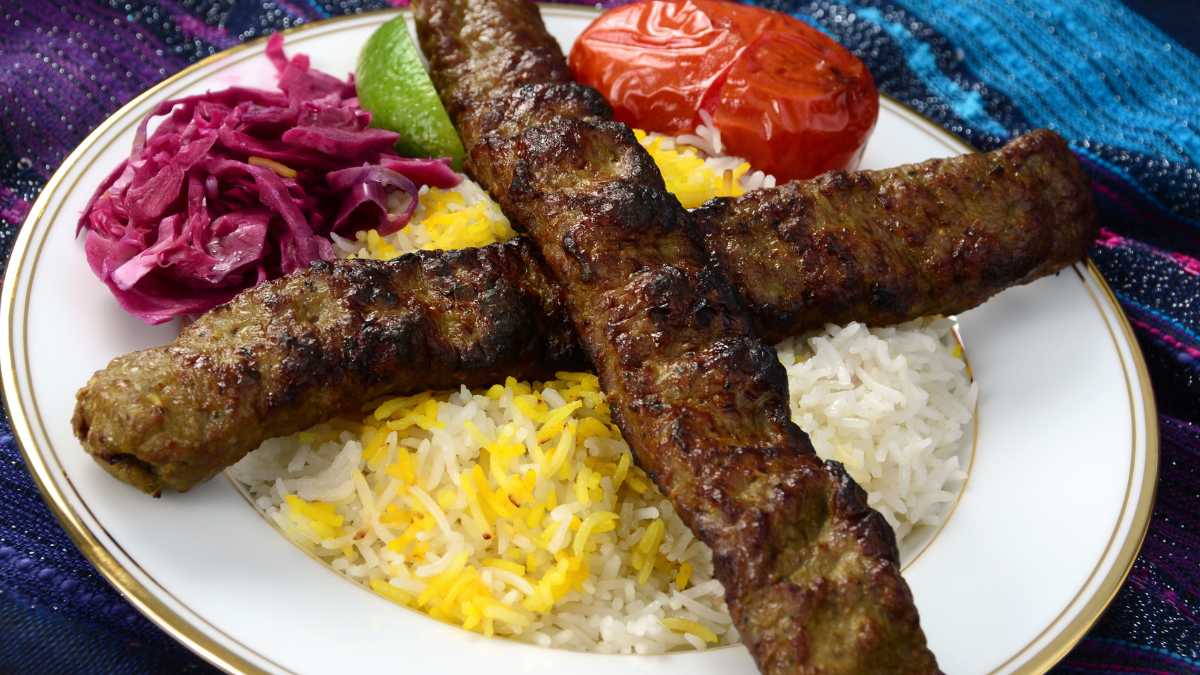 CHELO KABAB KOOBIDEH irans National Dish