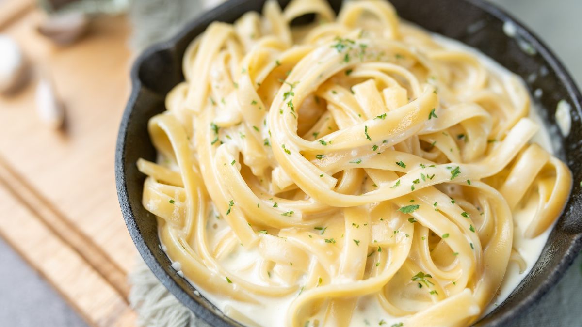 Cream cheese and sour cream Hmaburger Helper
