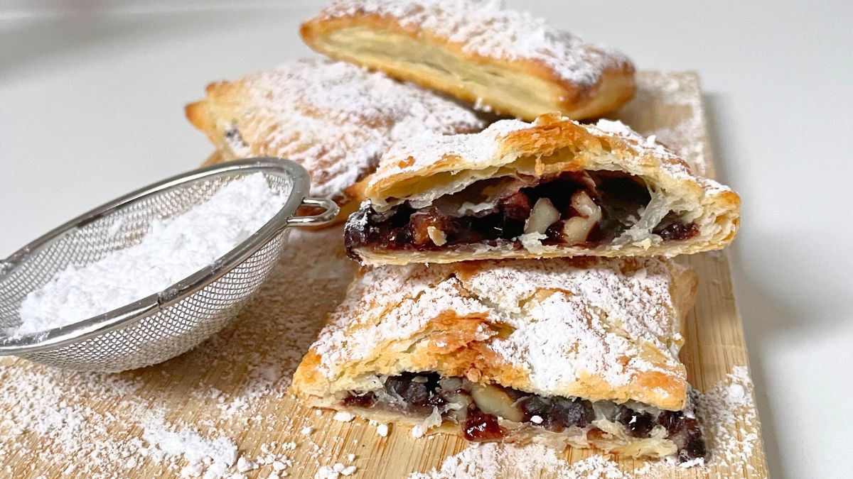 Deep Fryed Derby Pie Recipe 1