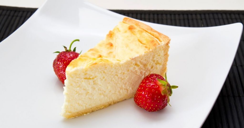 What Dessert to Serve With Lasagna