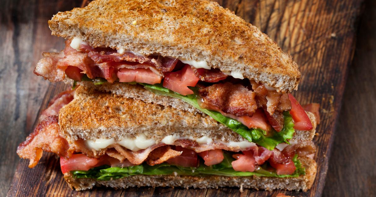 What Sandwich Goes with Chicken Noodle Soup