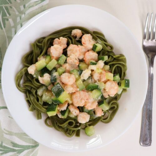 how to make creamy shrimp and zucchini pasta