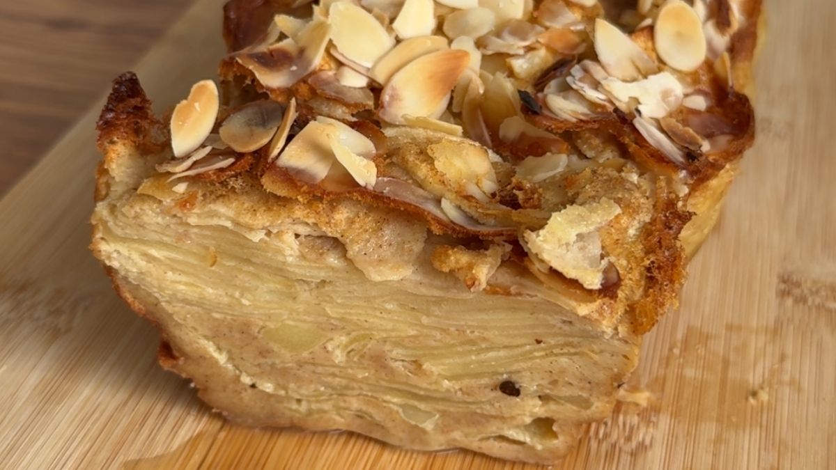 healthy invisible apple cake