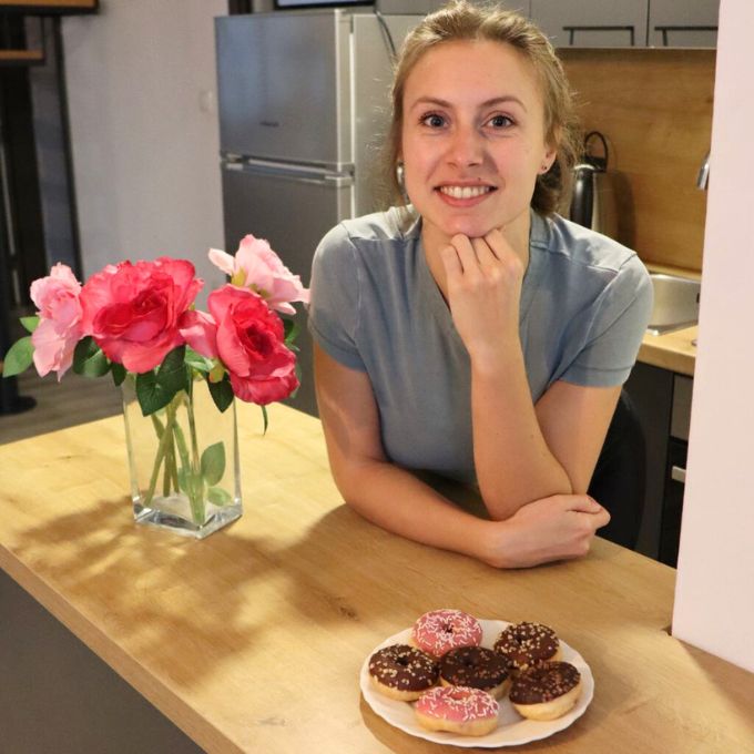 laura bais owner of julies cafe bakery