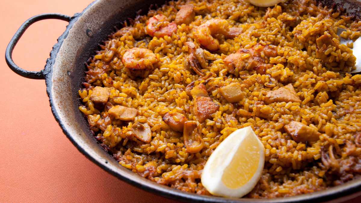 paella is spanish national dish