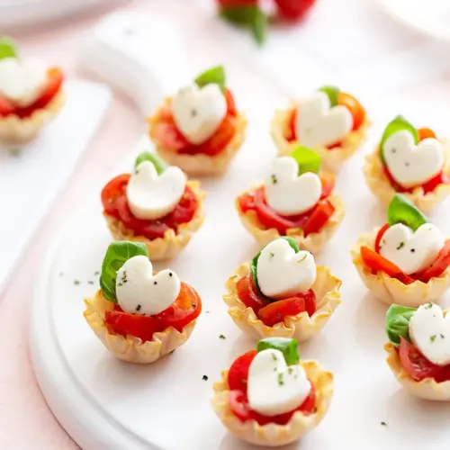 valentines caprese phyllo cups04